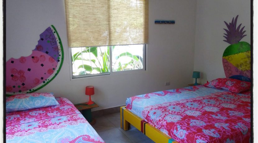 Ceiba Negra Bedroom with two beds